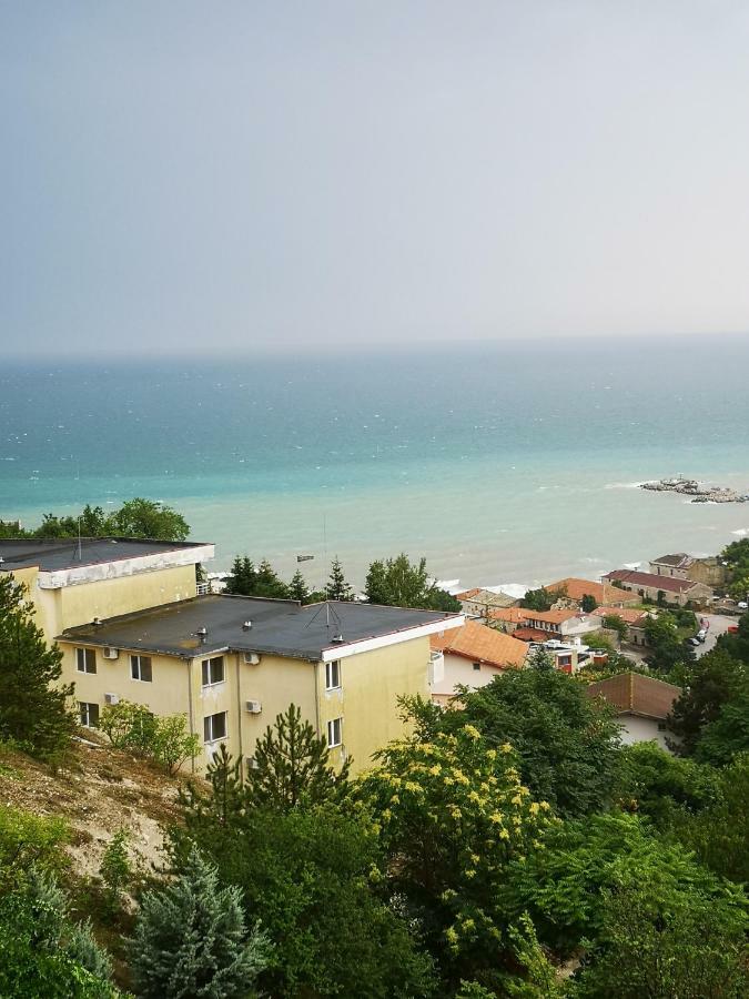 Apartamento Complex Karia III Kavarna Exterior foto